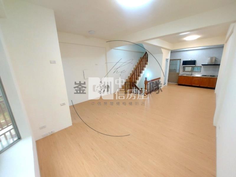 楊梅國中透天房屋室內格局與周邊環境
