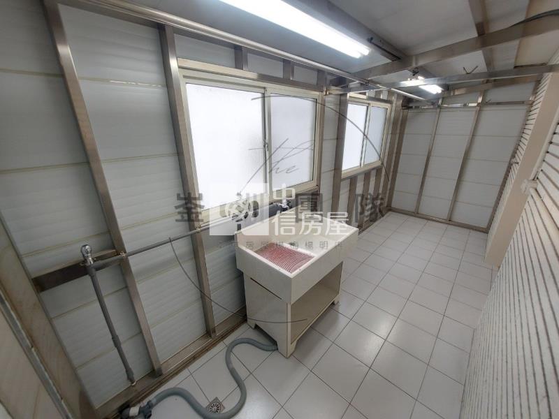 楊梅國中透天房屋室內格局與周邊環境
