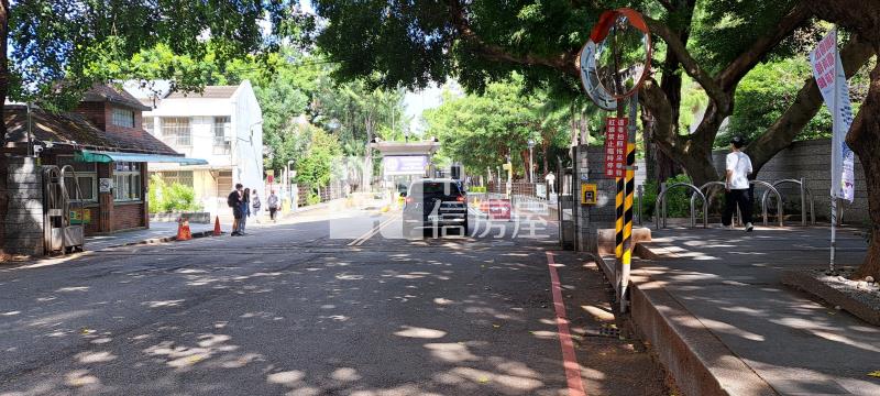 中壢交流道都計內小農地房屋室內格局與周邊環境