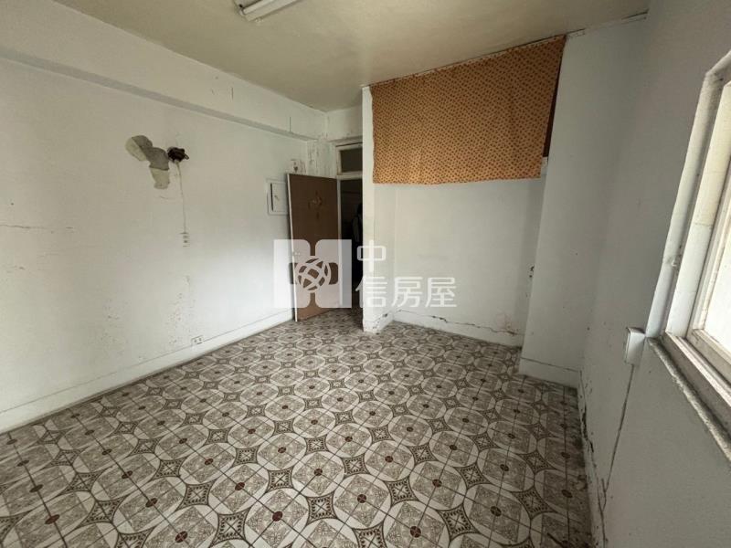 鼎金學區待整修3樓寓房屋室內格局與周邊環境