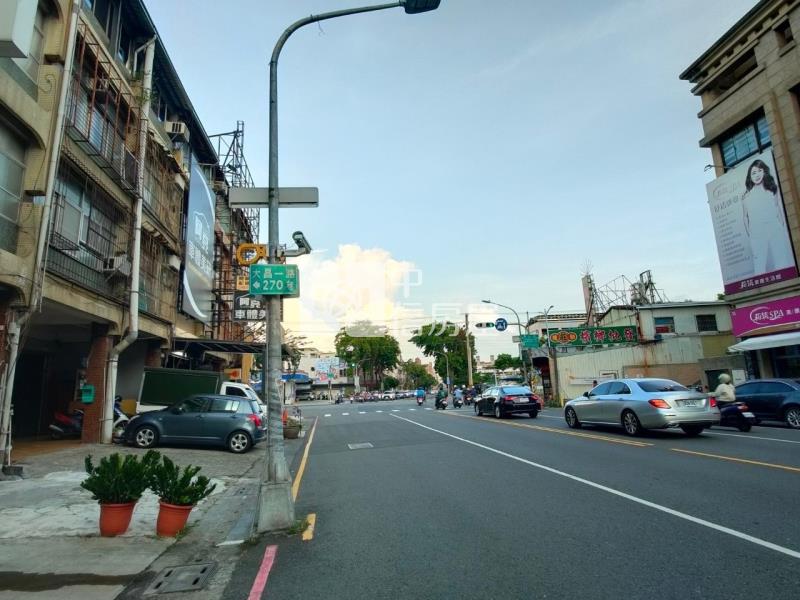 鼎金學區待整修3樓寓房屋室內格局與周邊環境