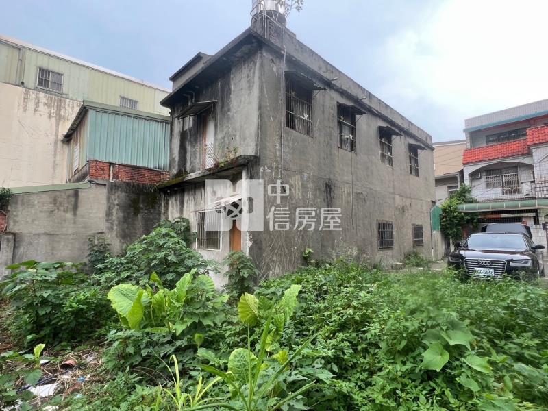 平鎮近忠貞國小邊間前後院透天房屋室內格局與周邊環境