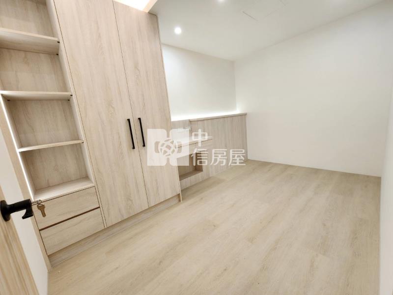 忠福商圈稀有低樓層美三房房屋室內格局與周邊環境