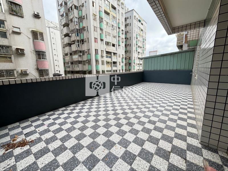 (金色美邸)松竹商圈全新整理三房平車美廈房屋室內格局與周邊環境