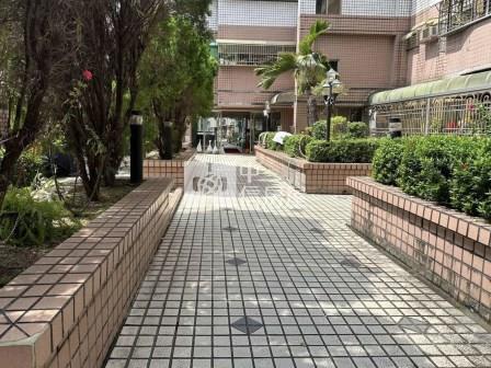 屏東房屋 聖羅蘭大套房房屋室內格局與周邊環境