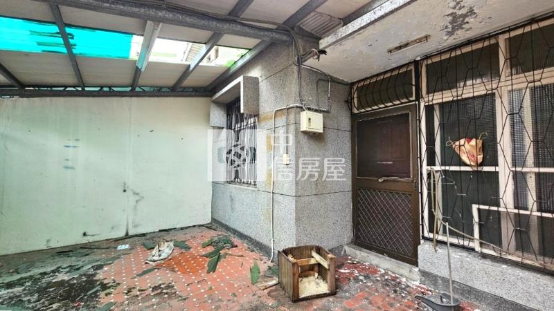 東山商圈可危老住二平房房屋室內格局與周邊環境