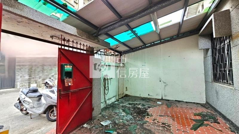 東山商圈可危老住二平房房屋室內格局與周邊環境