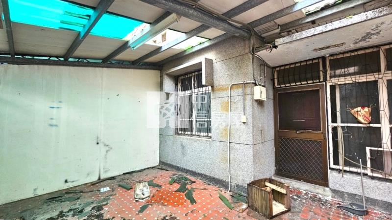 東山商圈可危老住二平房房屋室內格局與周邊環境