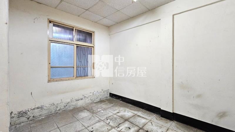 東山商圈可危老住二平房房屋室內格局與周邊環境