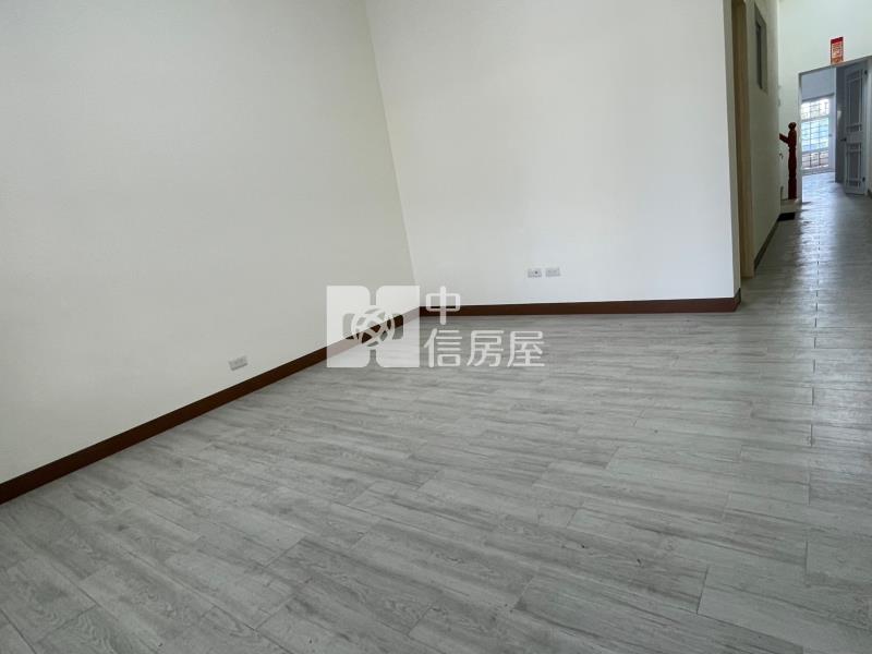 西勢整新店住房屋室內格局與周邊環境