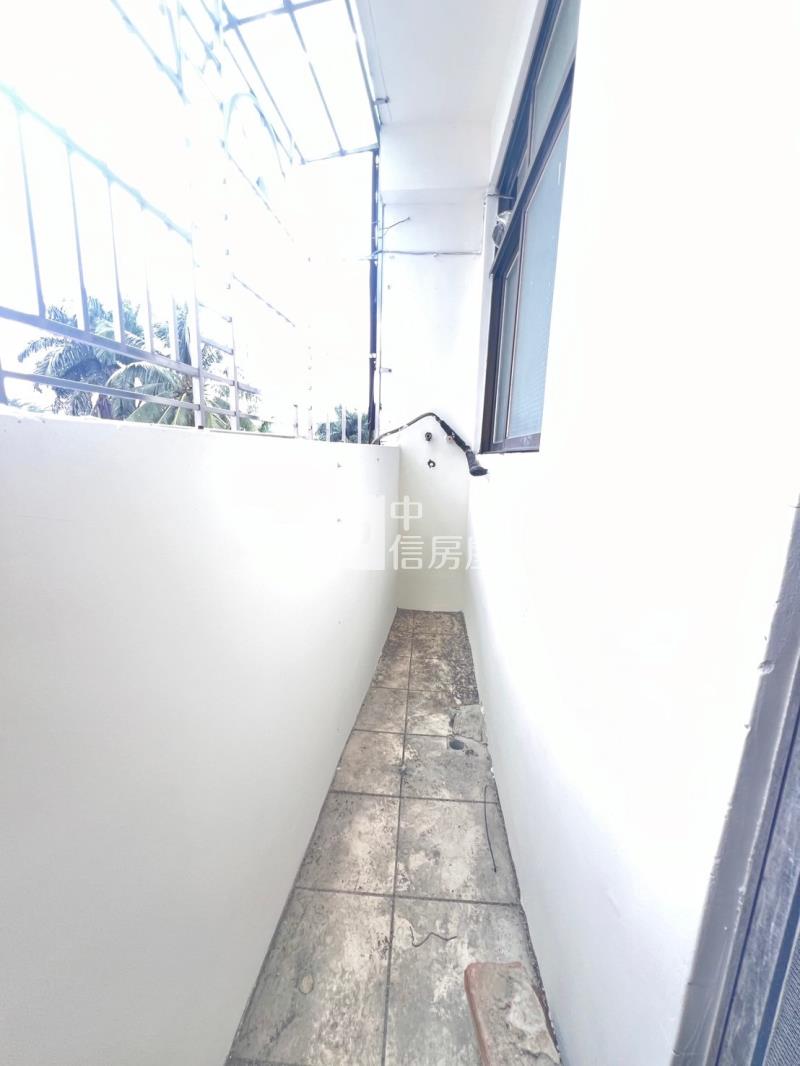 正20米道路百坪透店房屋室內格局與周邊環境