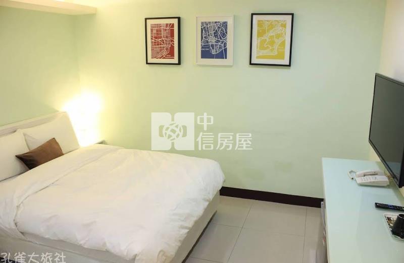 21間電梯套房旅館房屋室內格局與周邊環境