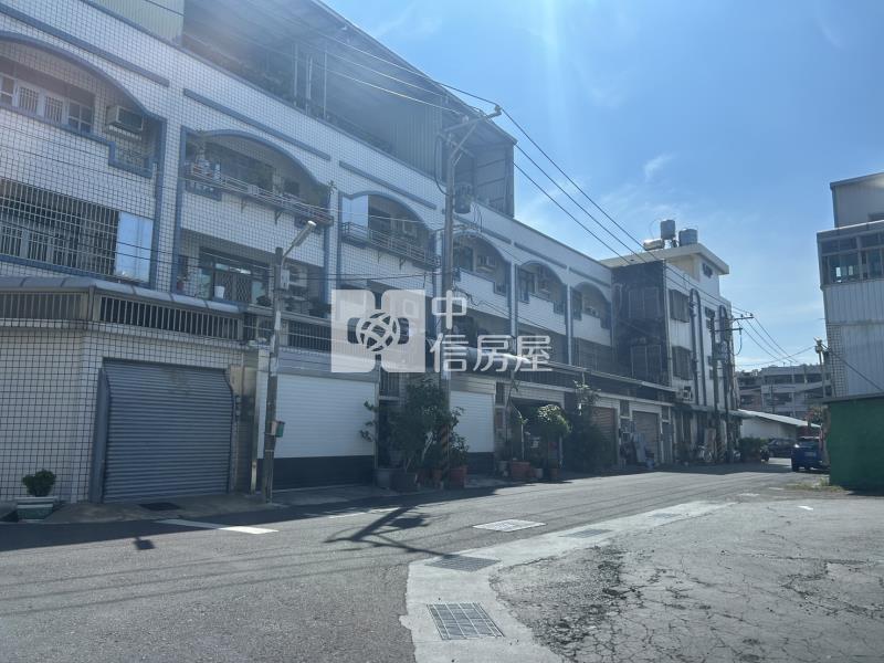 安南外塭三角窗方正美建地房屋室內格局與周邊環境