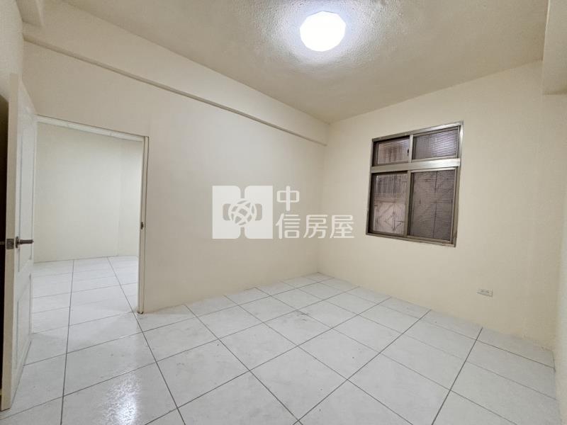 東平國小大面寬臨路透天房屋室內格局與周邊環境