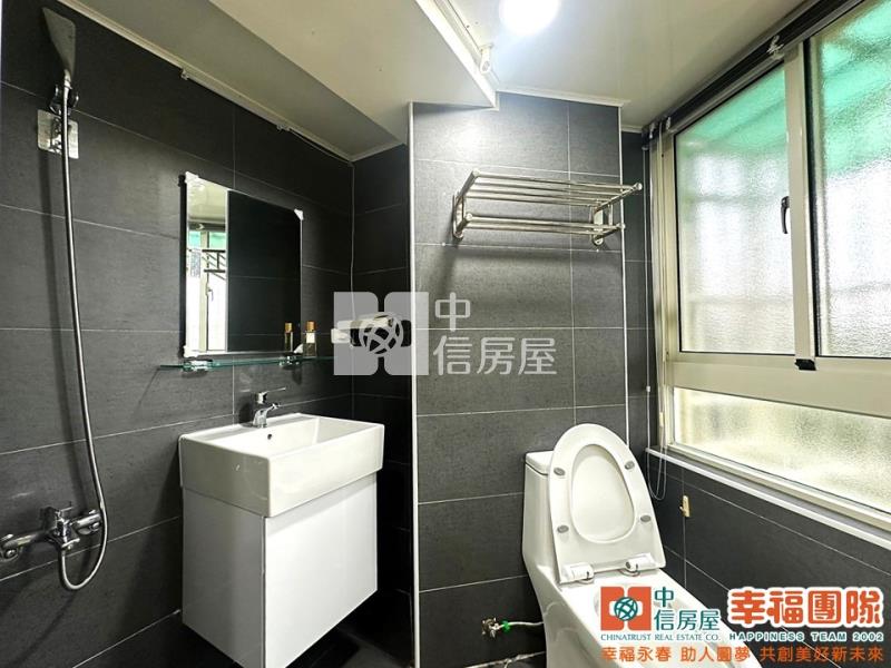 中國醫全新整理高投報電梯四套房屋室內格局與周邊環境