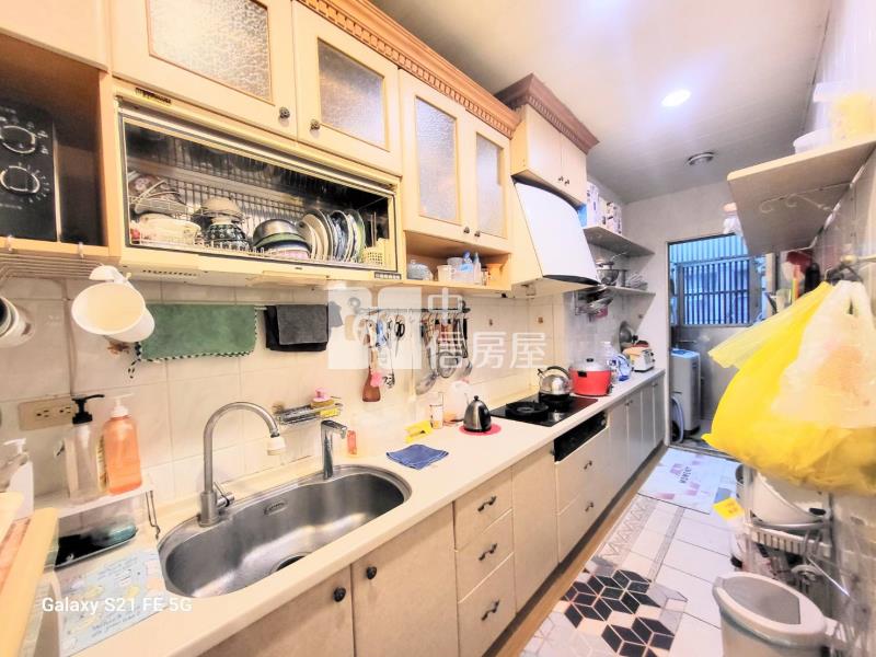 冠倫大國樓中樓2+1房房屋室內格局與周邊環境