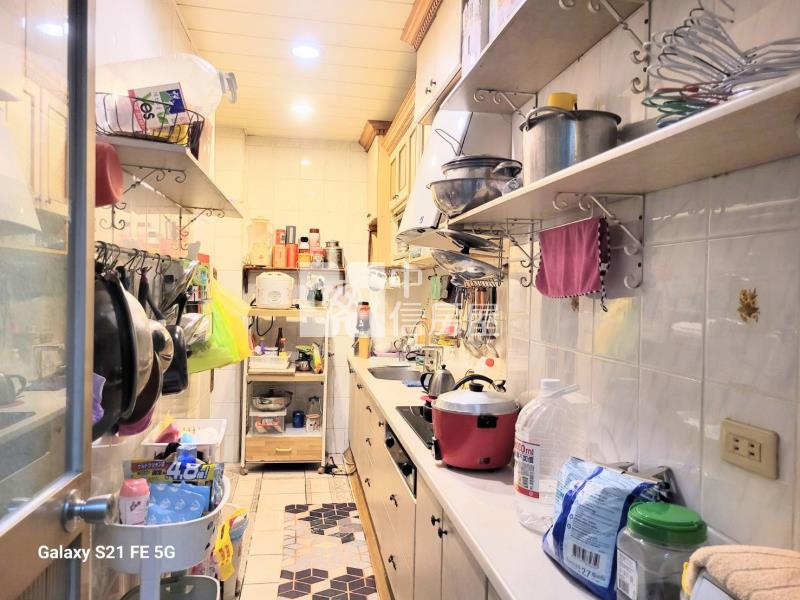 冠倫大國樓中樓2+1房房屋室內格局與周邊環境