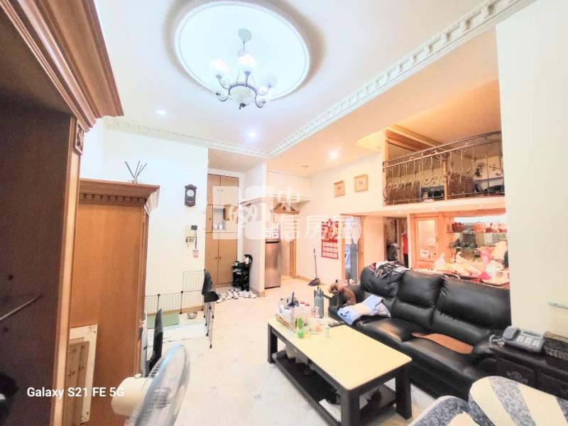 冠倫大國樓中樓2+1房房屋室內格局與周邊環境