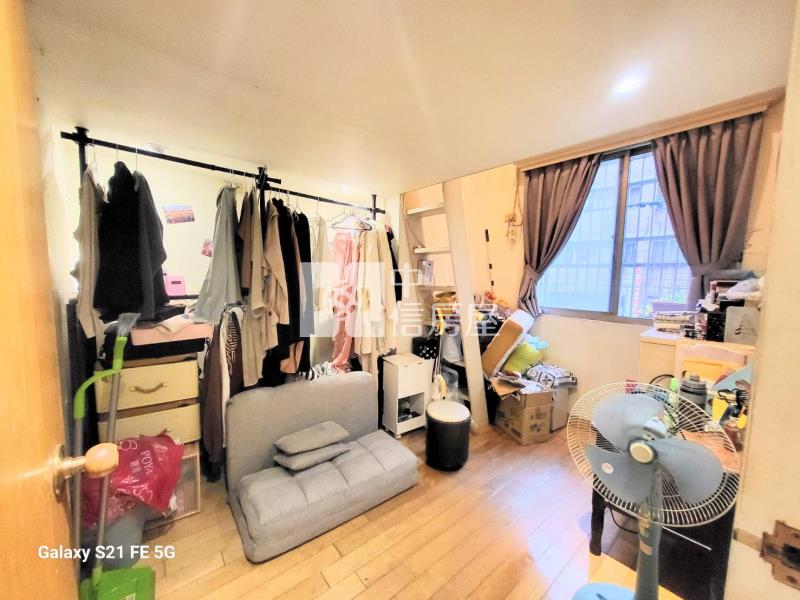 冠倫大國樓中樓2+1房房屋室內格局與周邊環境