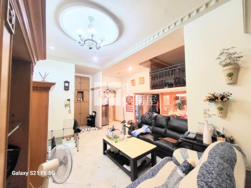 冠倫大國樓中樓2+1房房屋室內格局與周邊環境