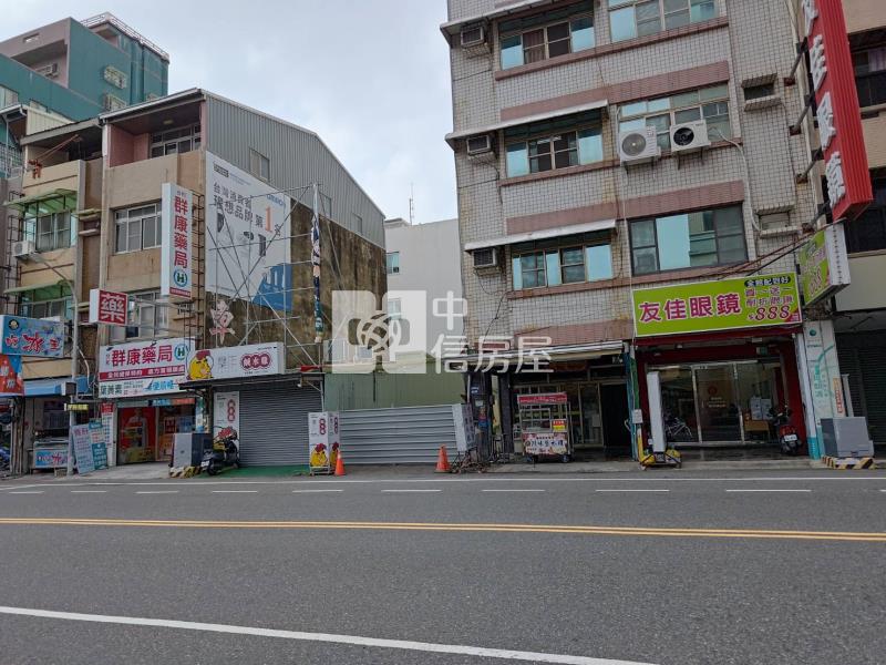 東區透天金店面收9套房租金房屋室內格局與周邊環境