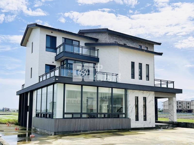 員山市區豪華大器電梯農舍房屋室內格局與周邊環境