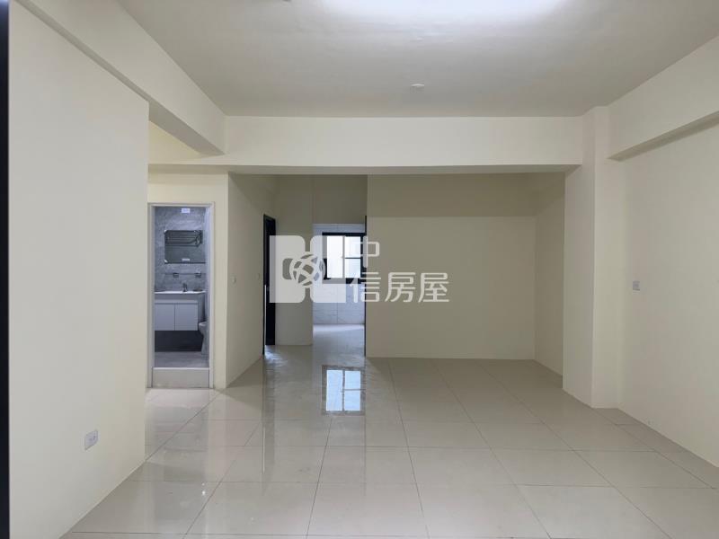 崇明國中新穎3+1房華廈平車房屋室內格局與周邊環境