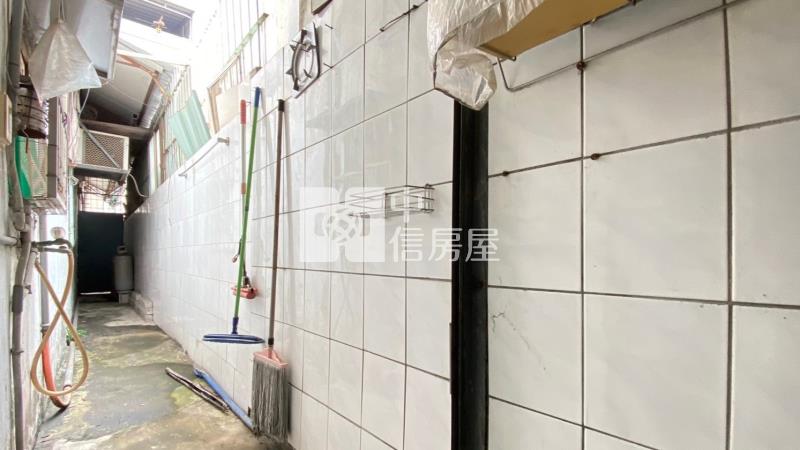 三井湖濱園區邊間黃金透店房屋室內格局與周邊環境