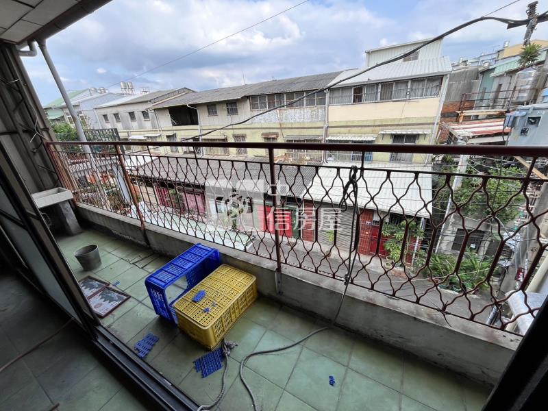 大里增值邊間雙車大地坪透天房屋室內格局與周邊環境
