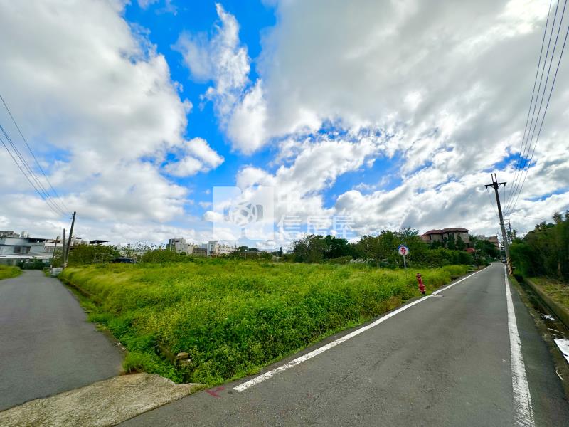 近青埔大崙雙面路美農地房屋室內格局與周邊環境