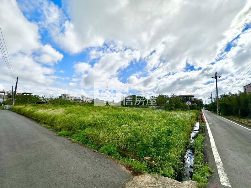 近青埔大崙雙面路美農地房屋室內格局與周邊環境