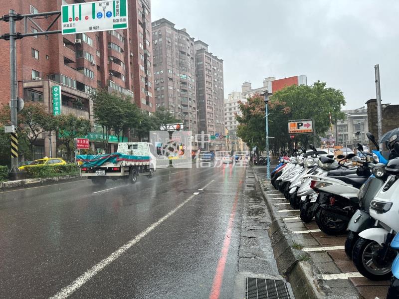 近平鎮高中【中悅桂冠】電梯三房車房屋室內格局與周邊環境