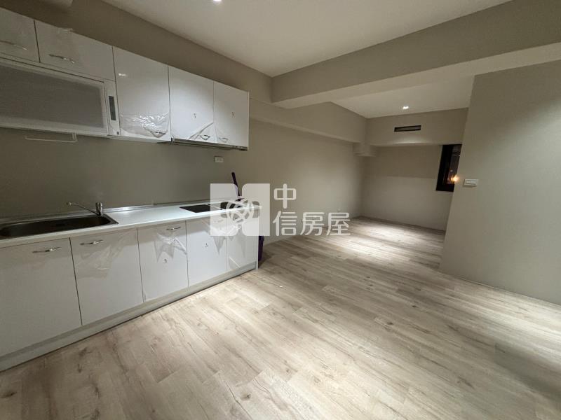 一中商圈電梯文青兩房房屋室內格局與周邊環境