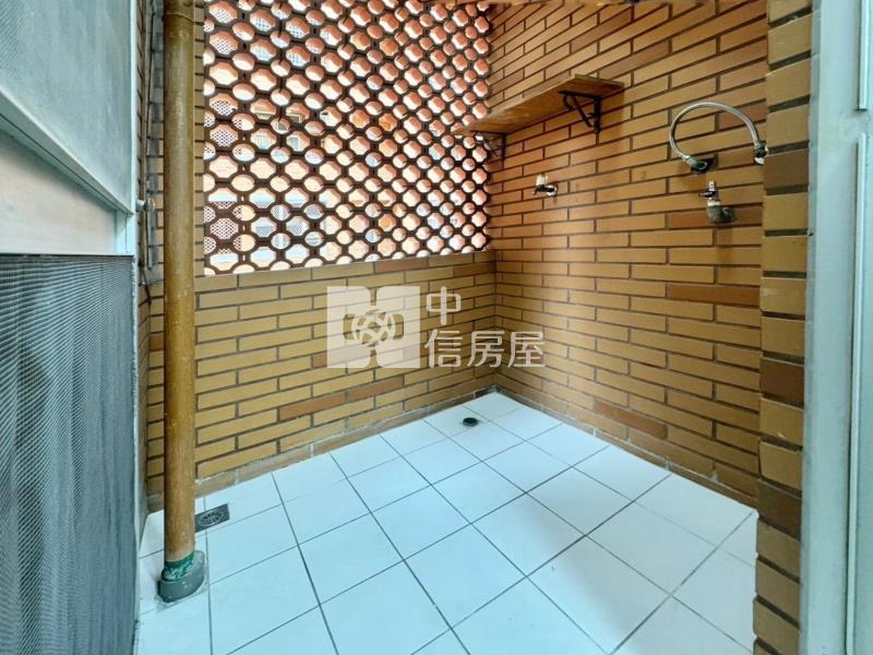 廣三大時代裝潢2房平車房屋室內格局與周邊環境