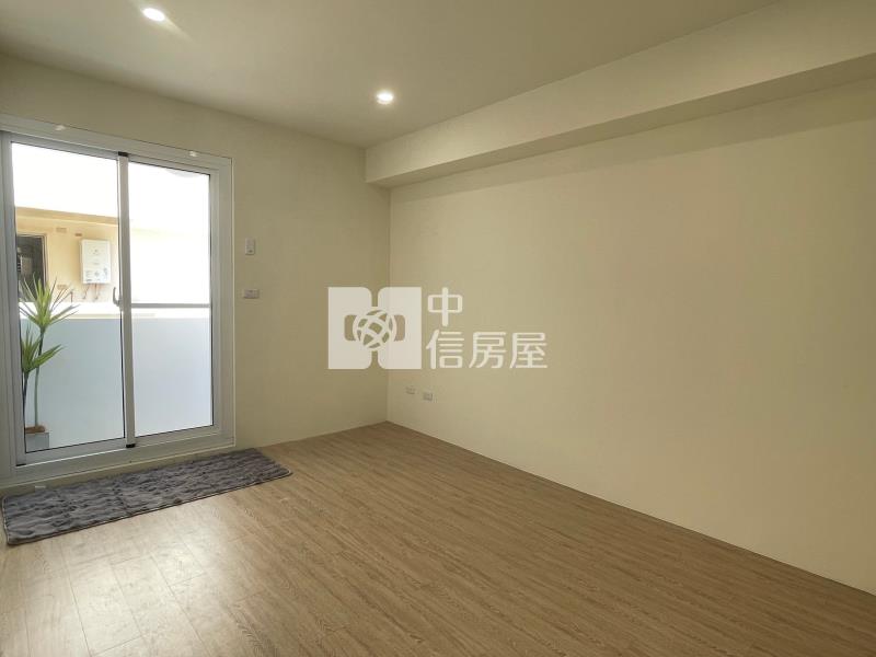 近南紡整新超美四房電寓房屋室內格局與周邊環境