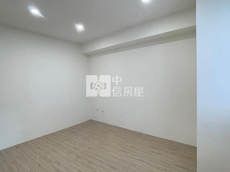 近南紡整新超美四房電寓房屋室內格局與周邊環境
