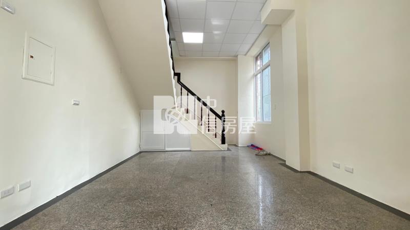 大里軟體科技園區漂亮樓店房屋室內格局與周邊環境