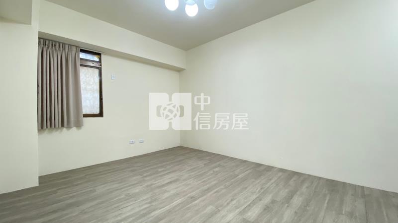 大里國光花市鬧中取靜三房車位房屋室內格局與周邊環境