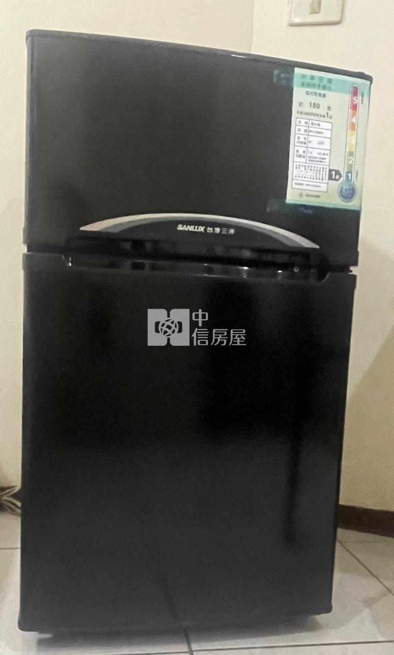 城市經典高樓景觀套房房屋室內格局與周邊環境