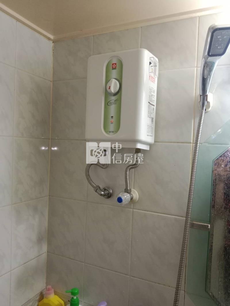 城市經典高樓景觀套房房屋室內格局與周邊環境