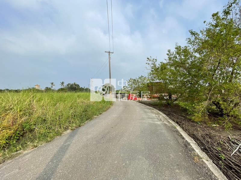 近86快速公路持分農地房屋室內格局與周邊環境