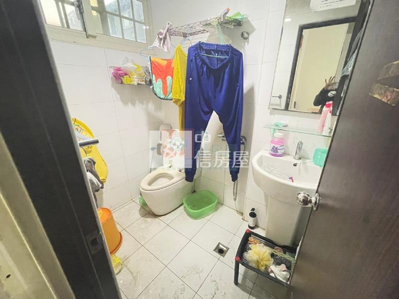 中華路電梯透天房屋室內格局與周邊環境