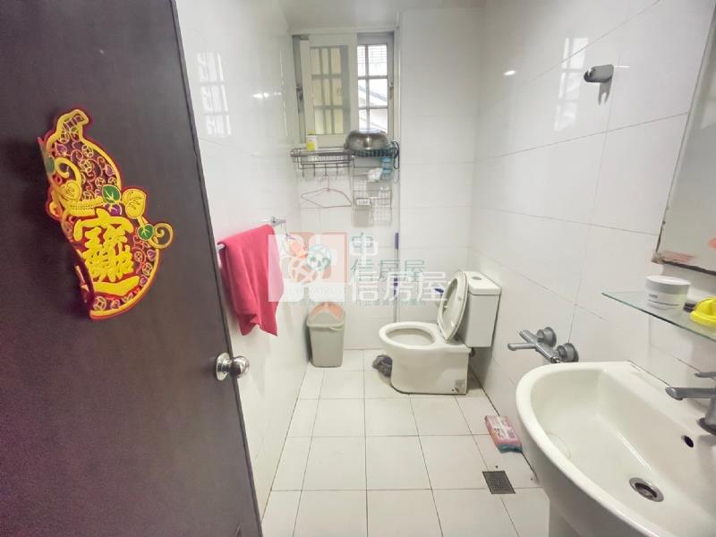 中華路電梯透天房屋室內格局與周邊環境
