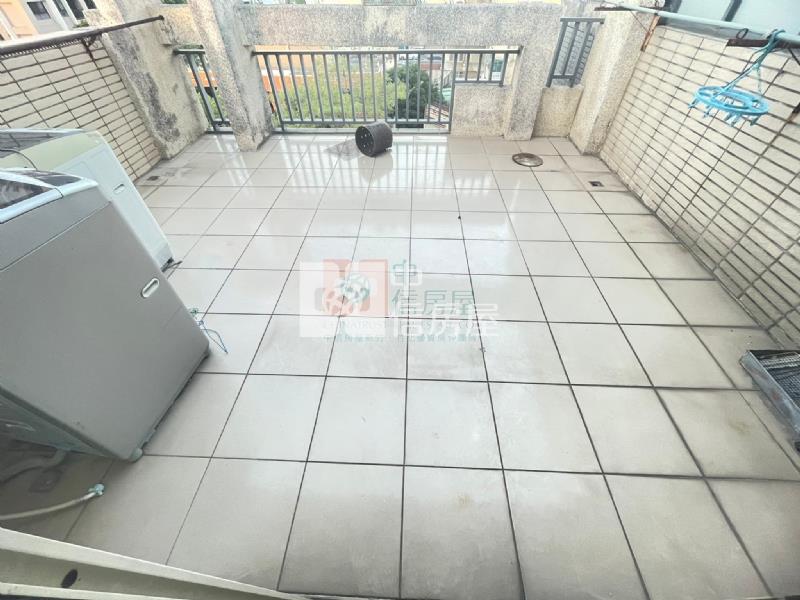 中華路電梯透天房屋室內格局與周邊環境