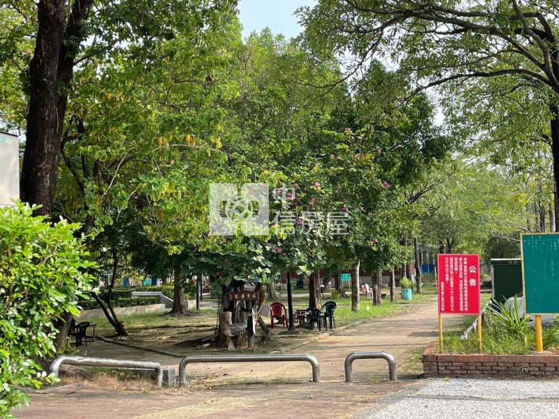 歸仁文化中心旁持分公園用地房屋室內格局與周邊環境