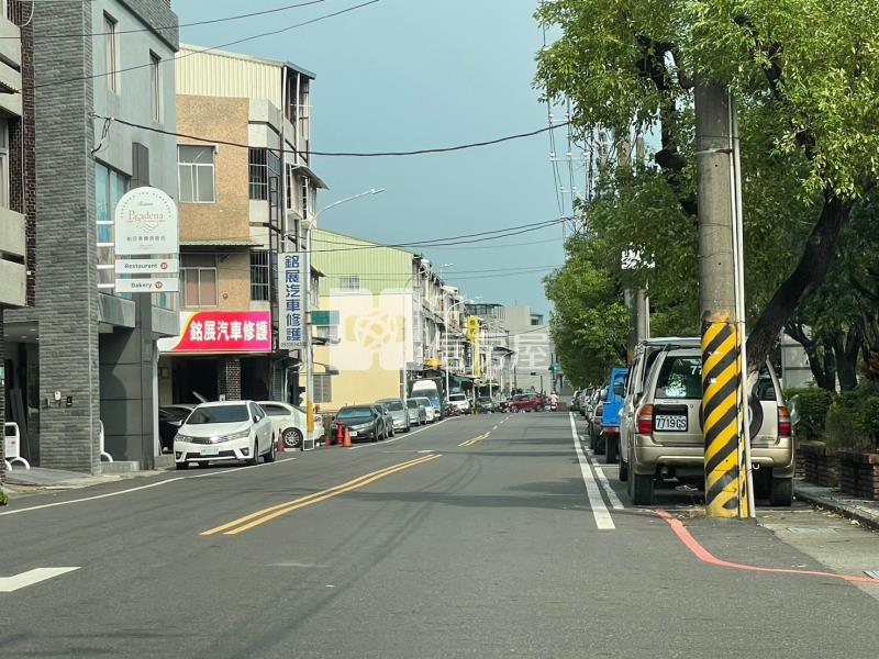 歸仁文化中心旁持分公園用地房屋室內格局與周邊環境
