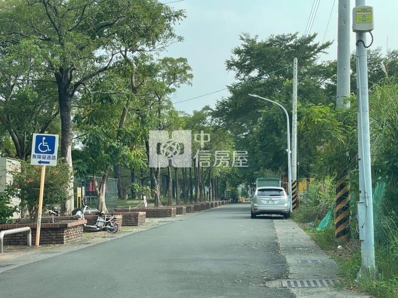 歸仁文化中心旁持分公園用地房屋室內格局與周邊環境