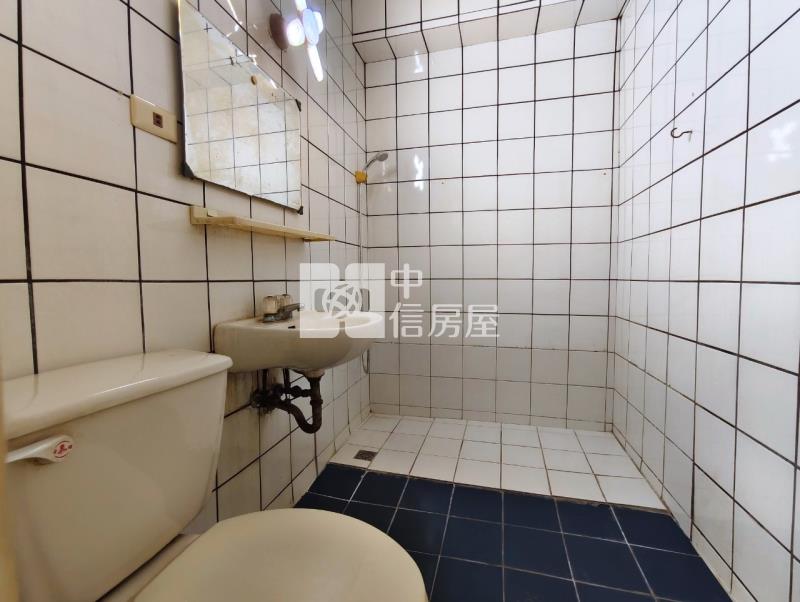 南區採光正三房電寓房屋室內格局與周邊環境