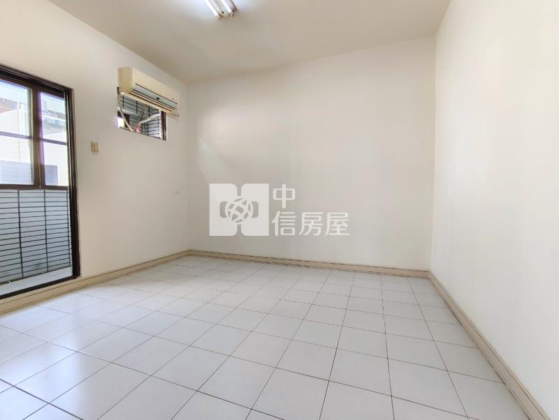 南區採光正三房電寓房屋室內格局與周邊環境