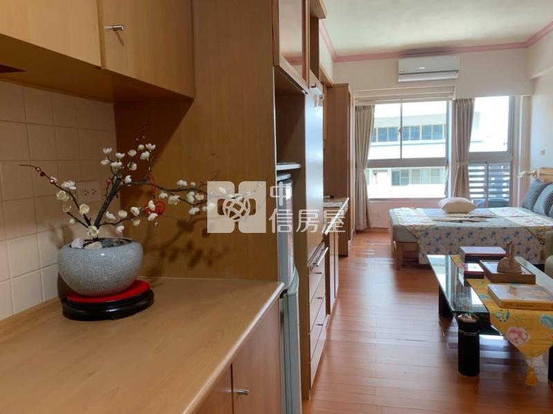 長榮新秀採光套房房屋室內格局與周邊環境